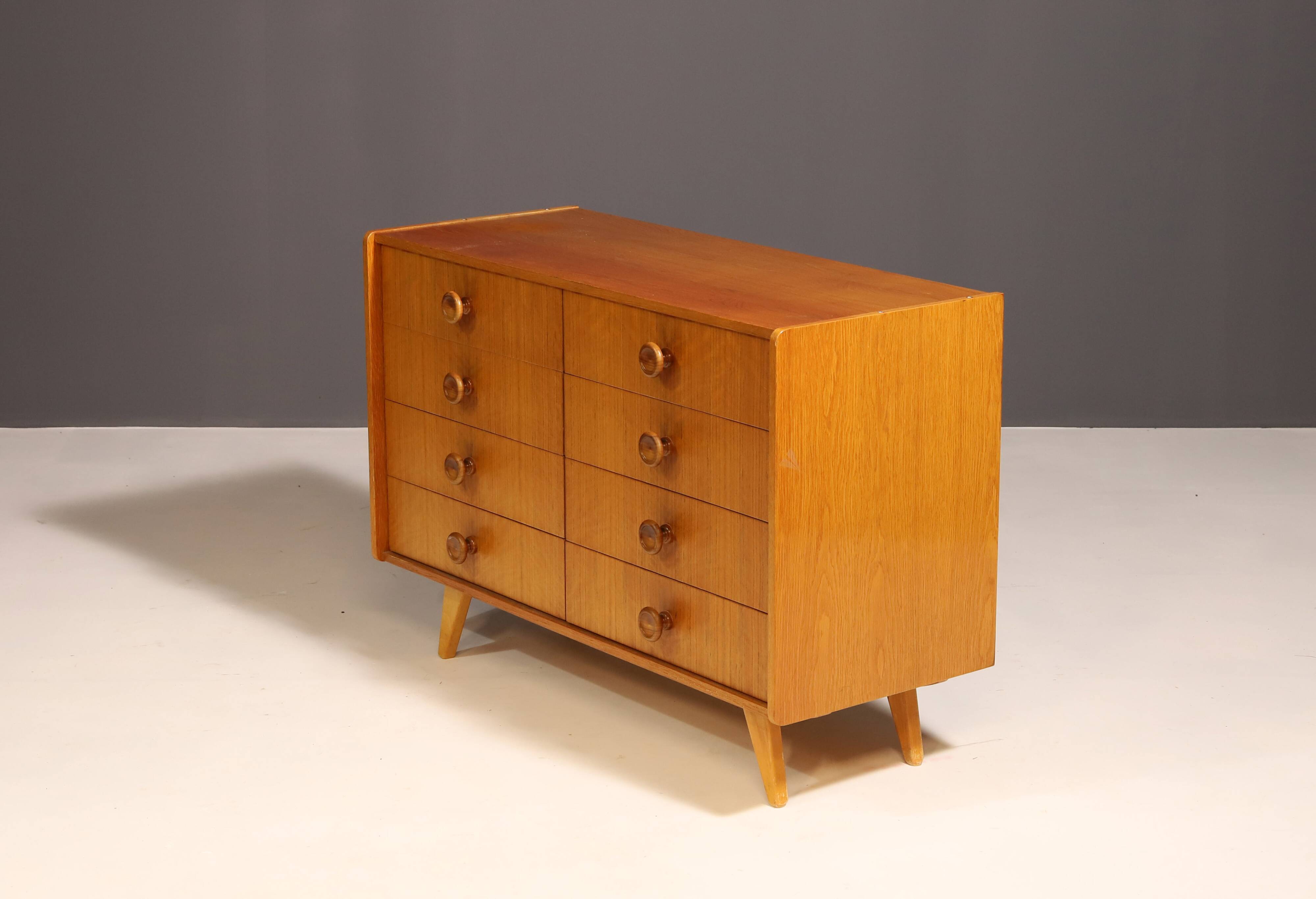 Mid century chest of drawers U458 by Jiří Jiroutek for Interiér Praha, Czechoslovakia, 1960´s