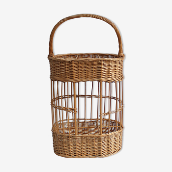 Wicker bottle