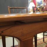 Extendable Scandinavian table