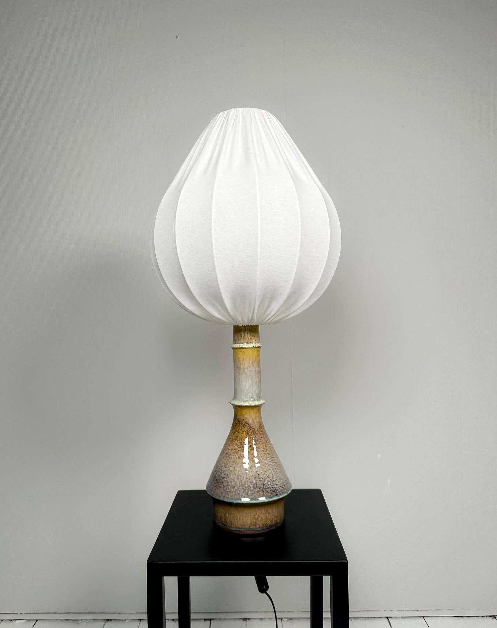 Large unique modern mid-century table lamp by Carl Harry Stålhane Rörstrand, 1950s.