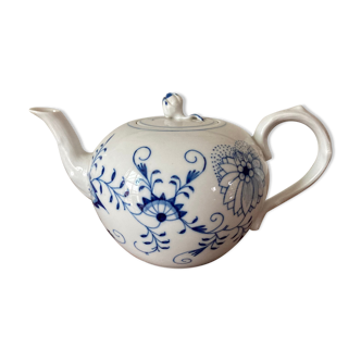 Saxon porcelain teapot Meissen