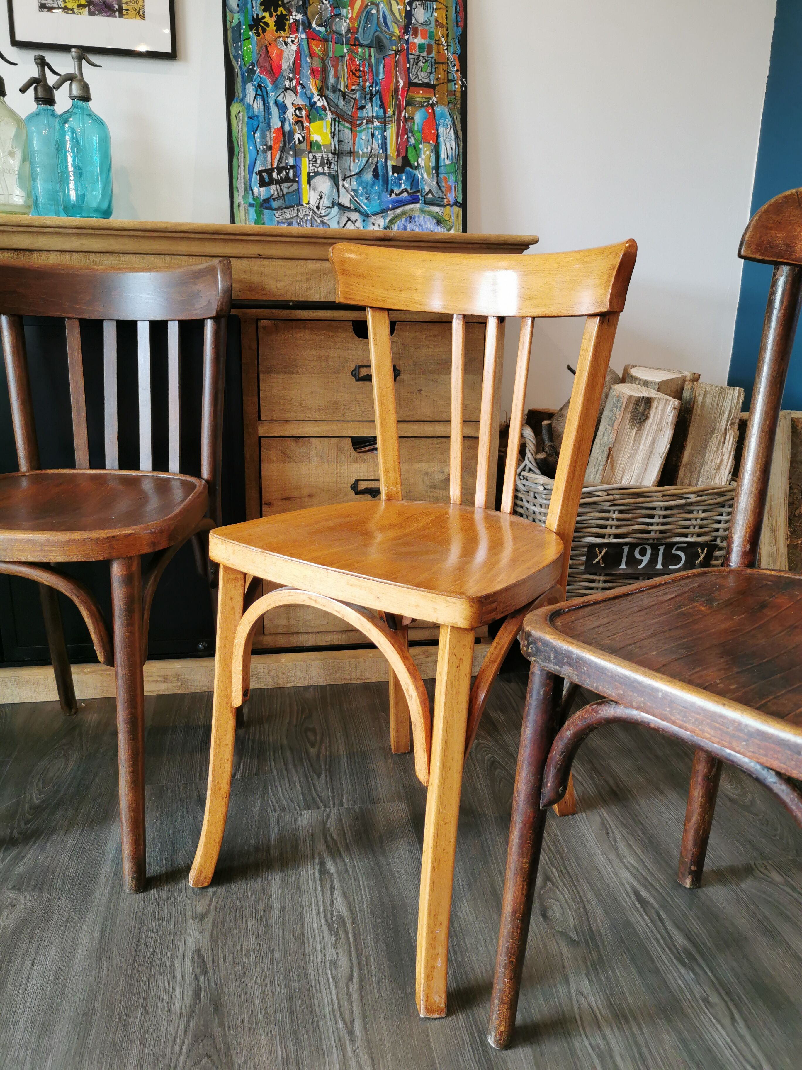 Series of 6 mismatched bistro chairs Mahieu and Luterma