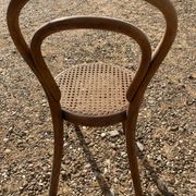 Chaise cannée pour enfant