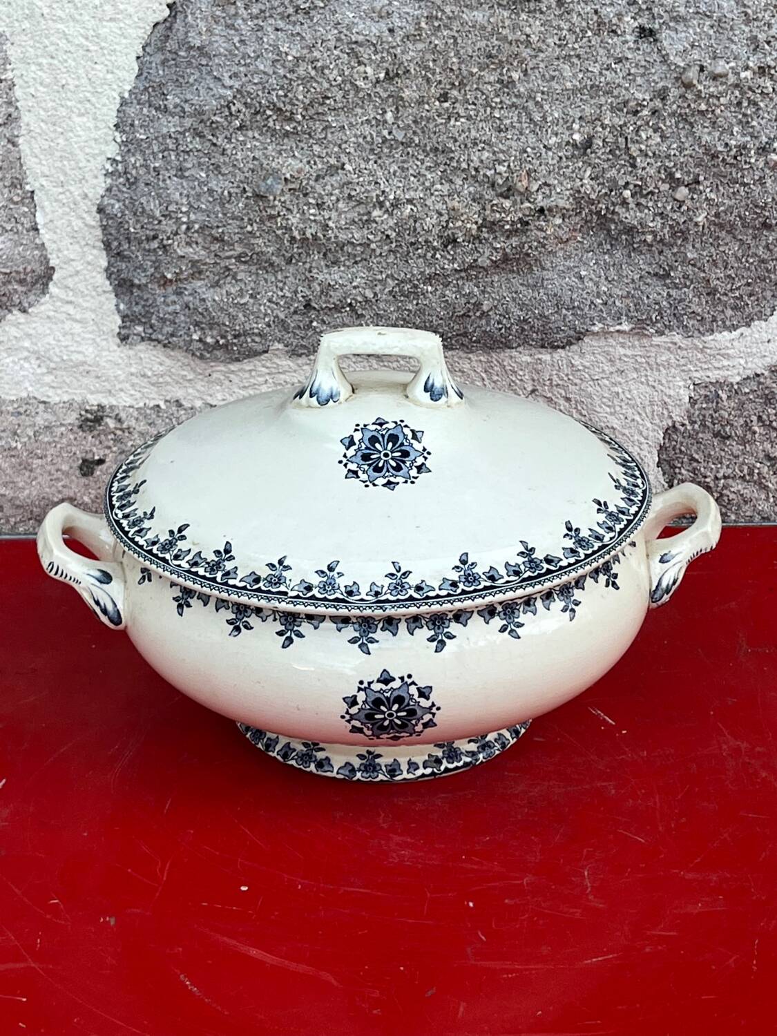 Tureen
