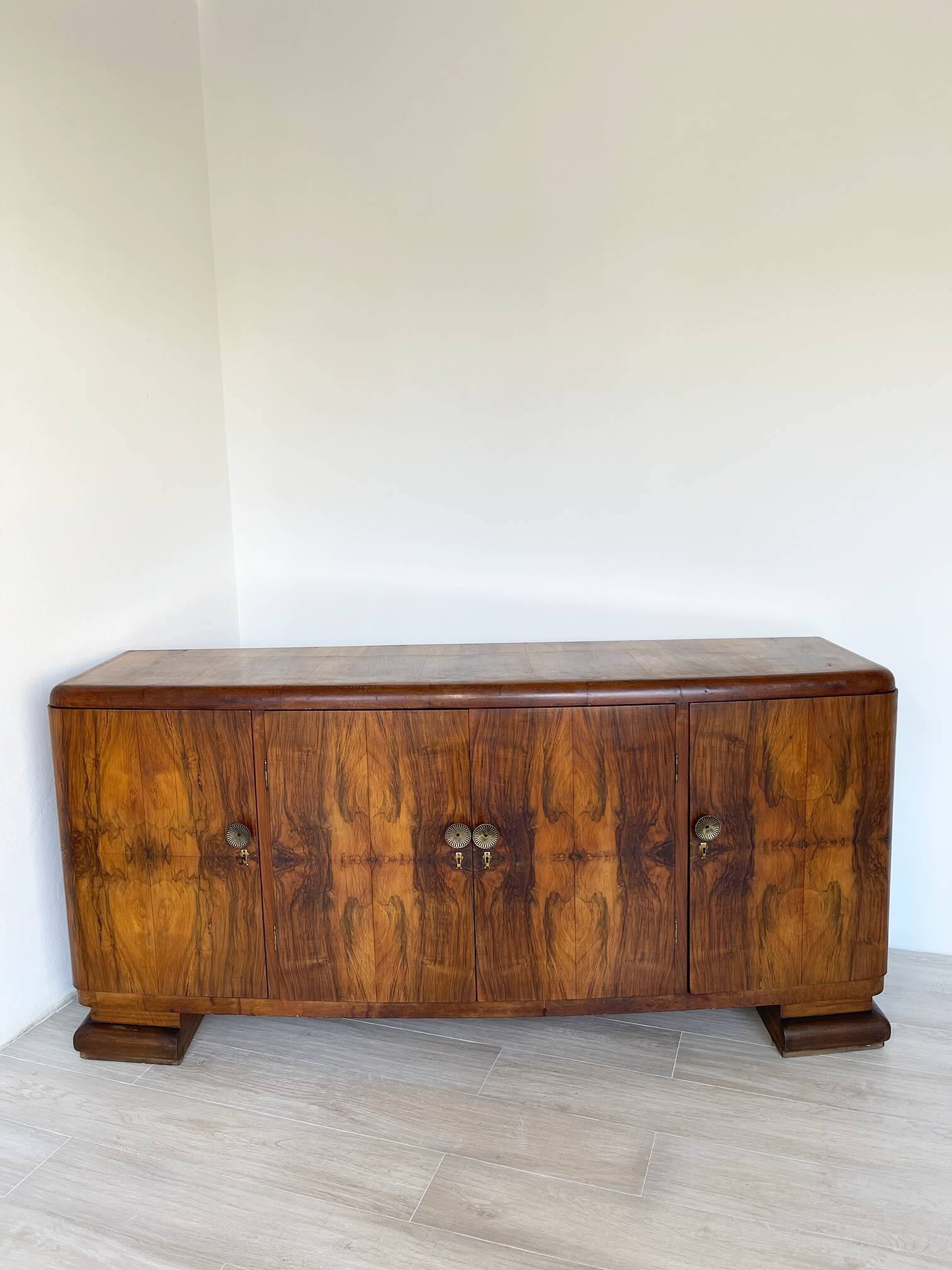 Impressionnant buffet Art déco italien des années 1920/1930