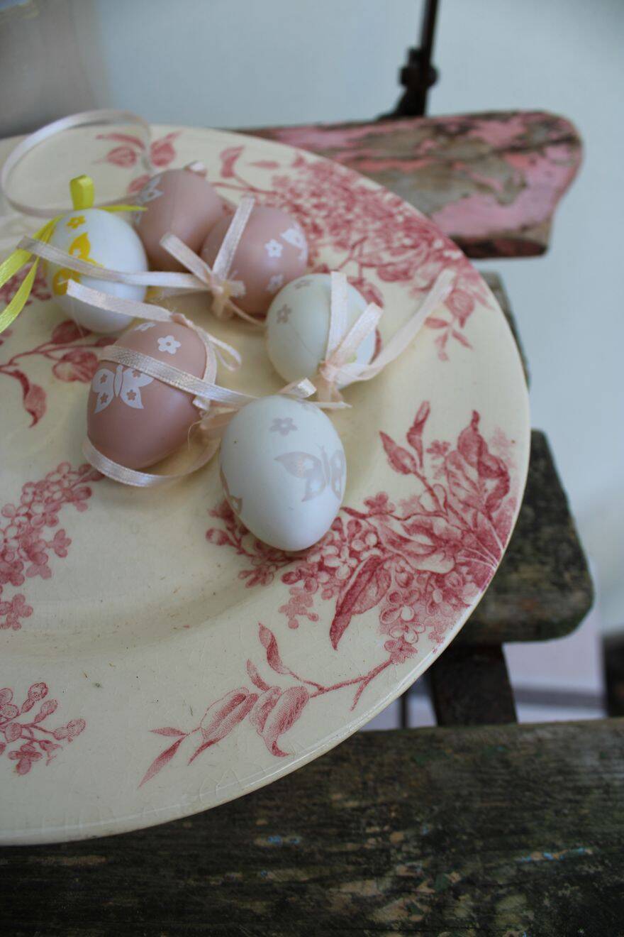 Coupe sur pied en porcelaine GIEN