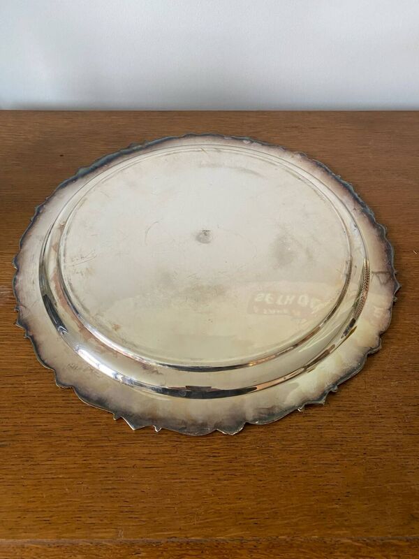 Plat de service Art nouveau argenté à décor floral