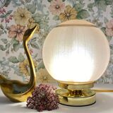 Lampe à poser globe vintage art déco en verre granité rose