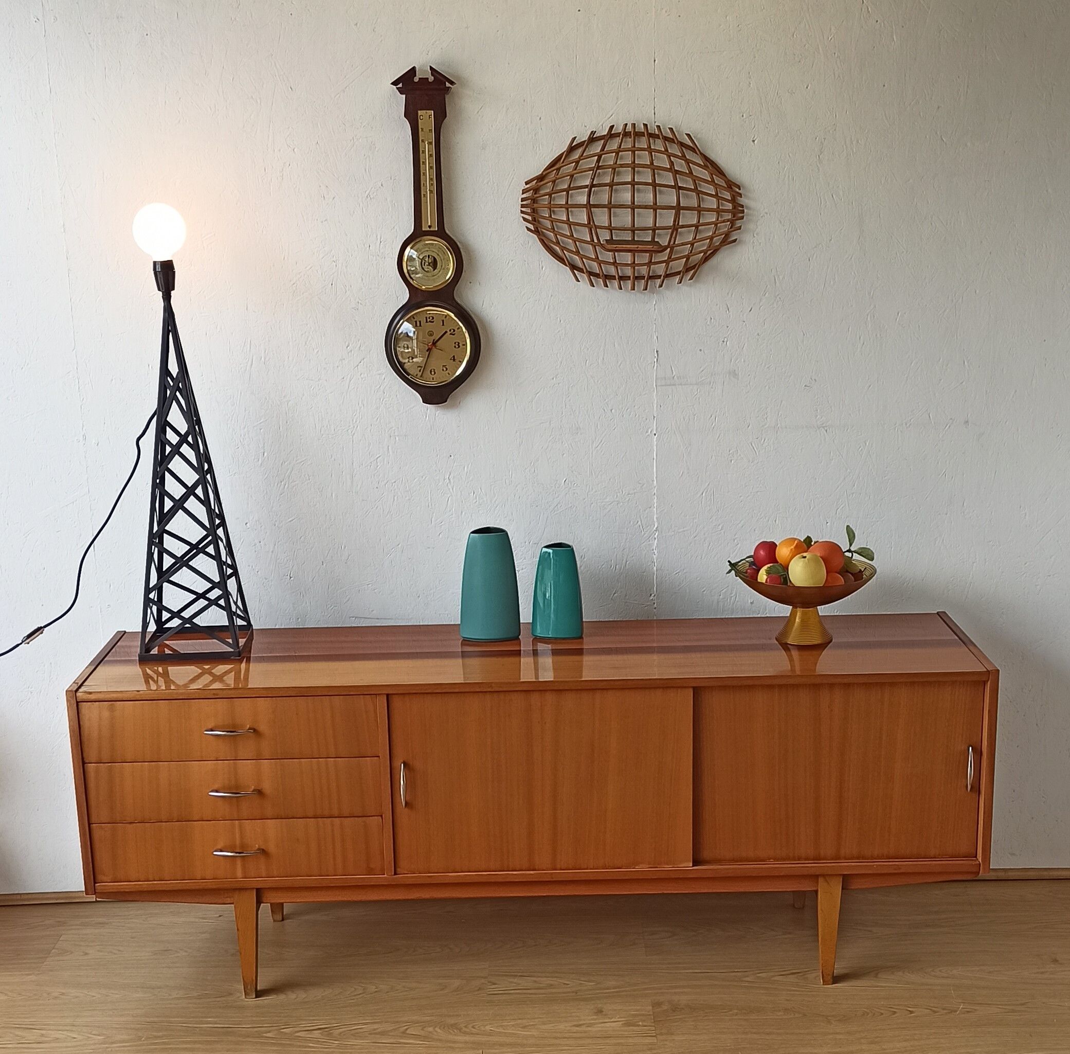 Modernist long sideboard from the 1970s.