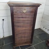 Old binder with single curtain