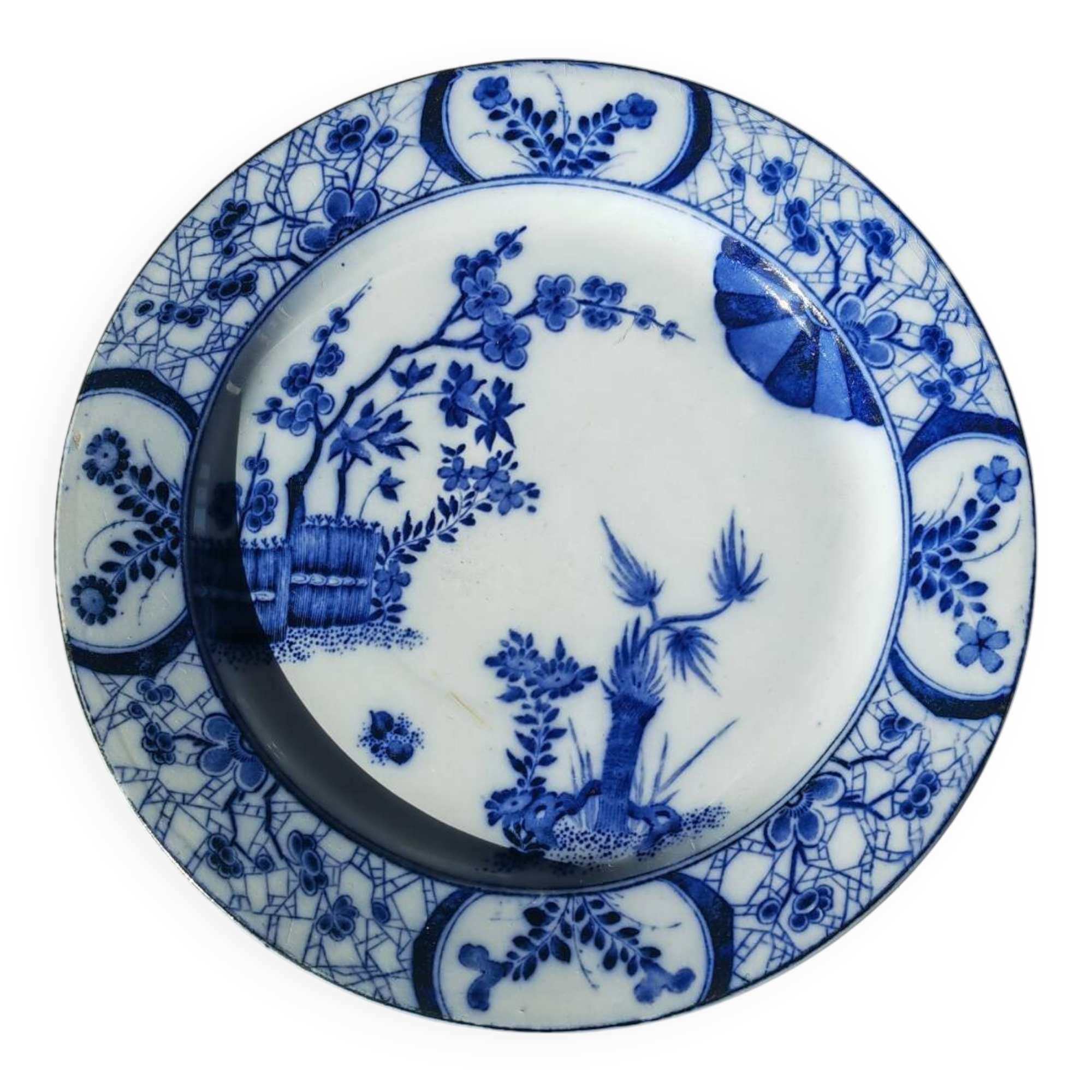 Creil Montereau dish
