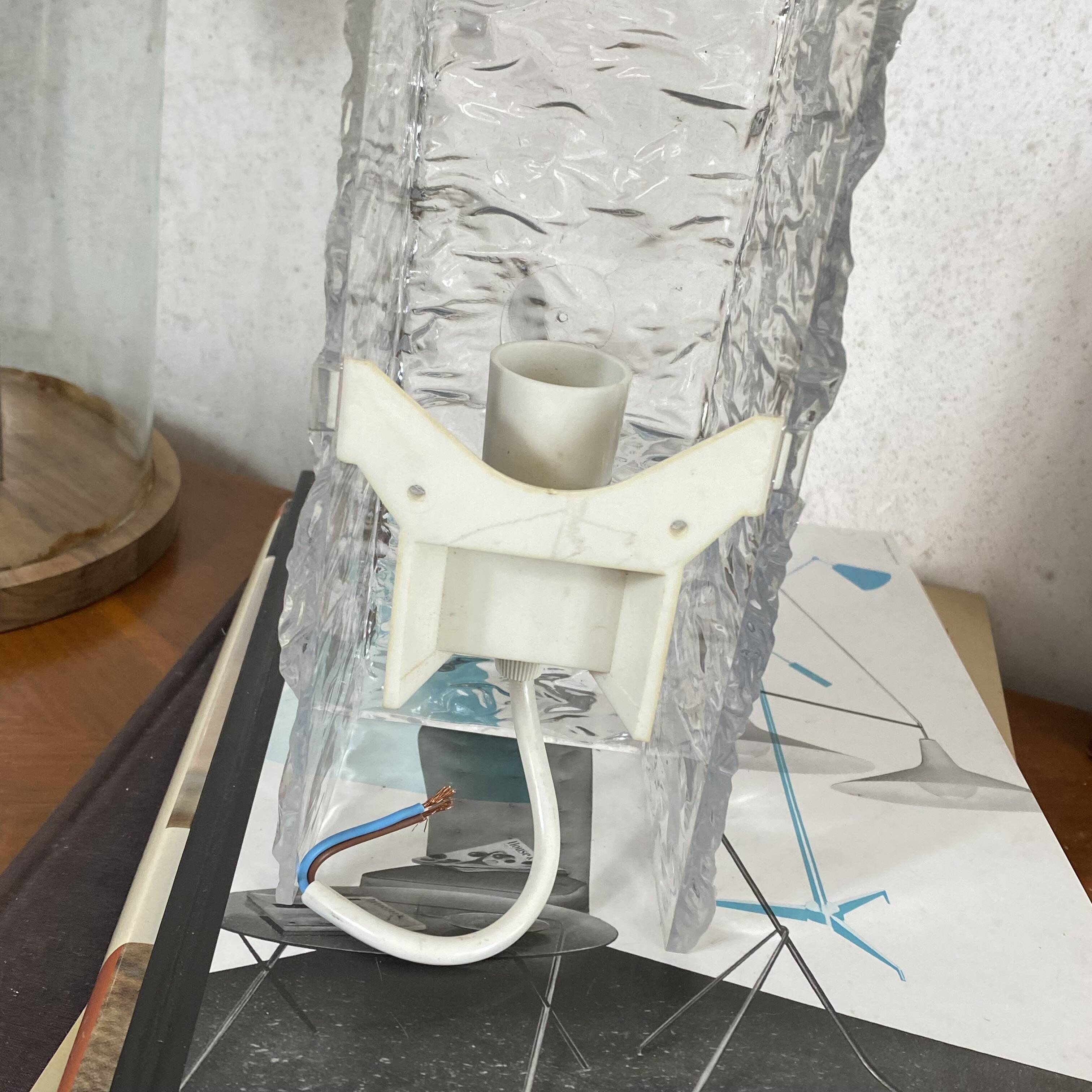 Wall light in plexiglass