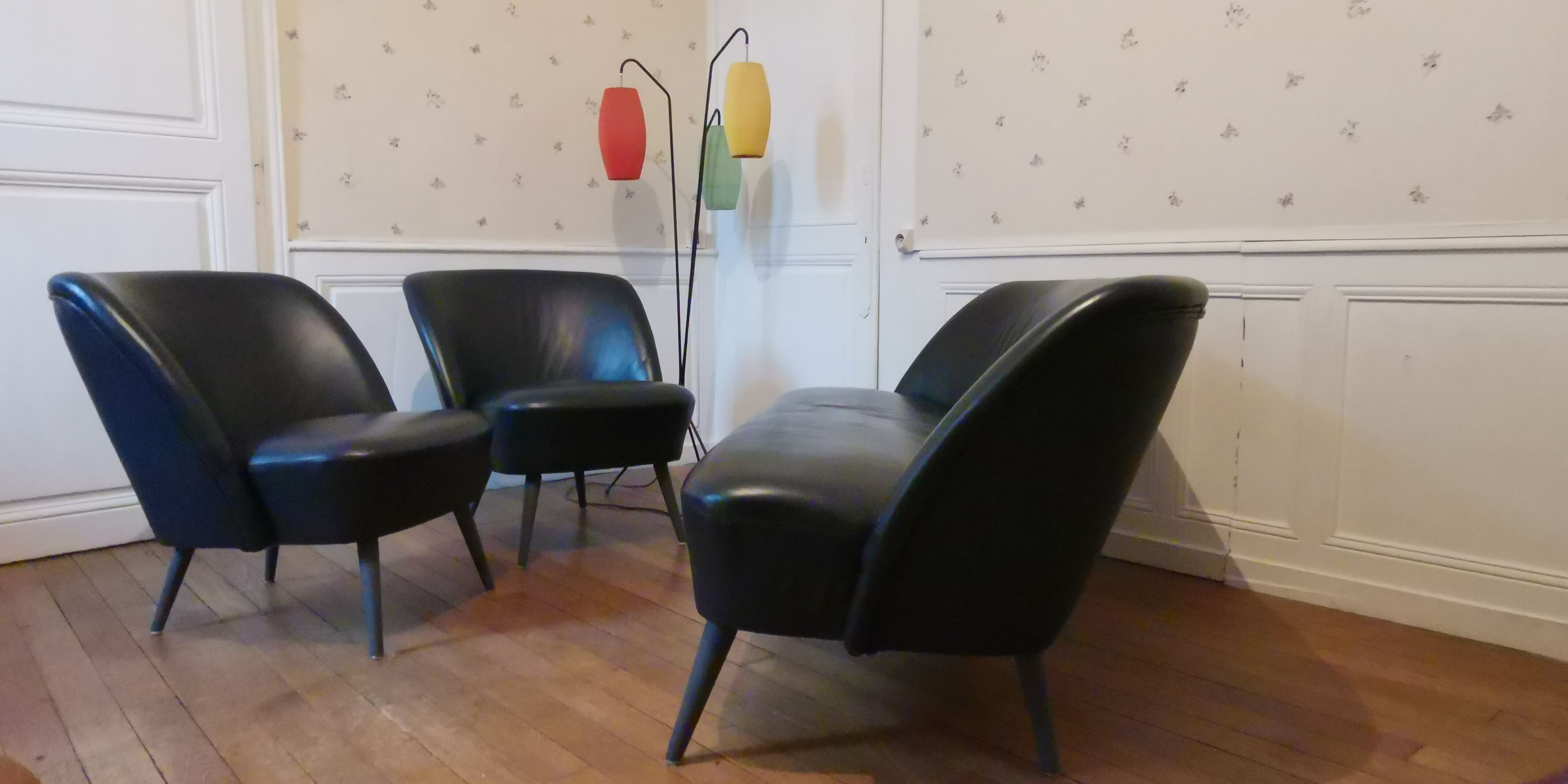 Living room sofa 2 black leather armchairs