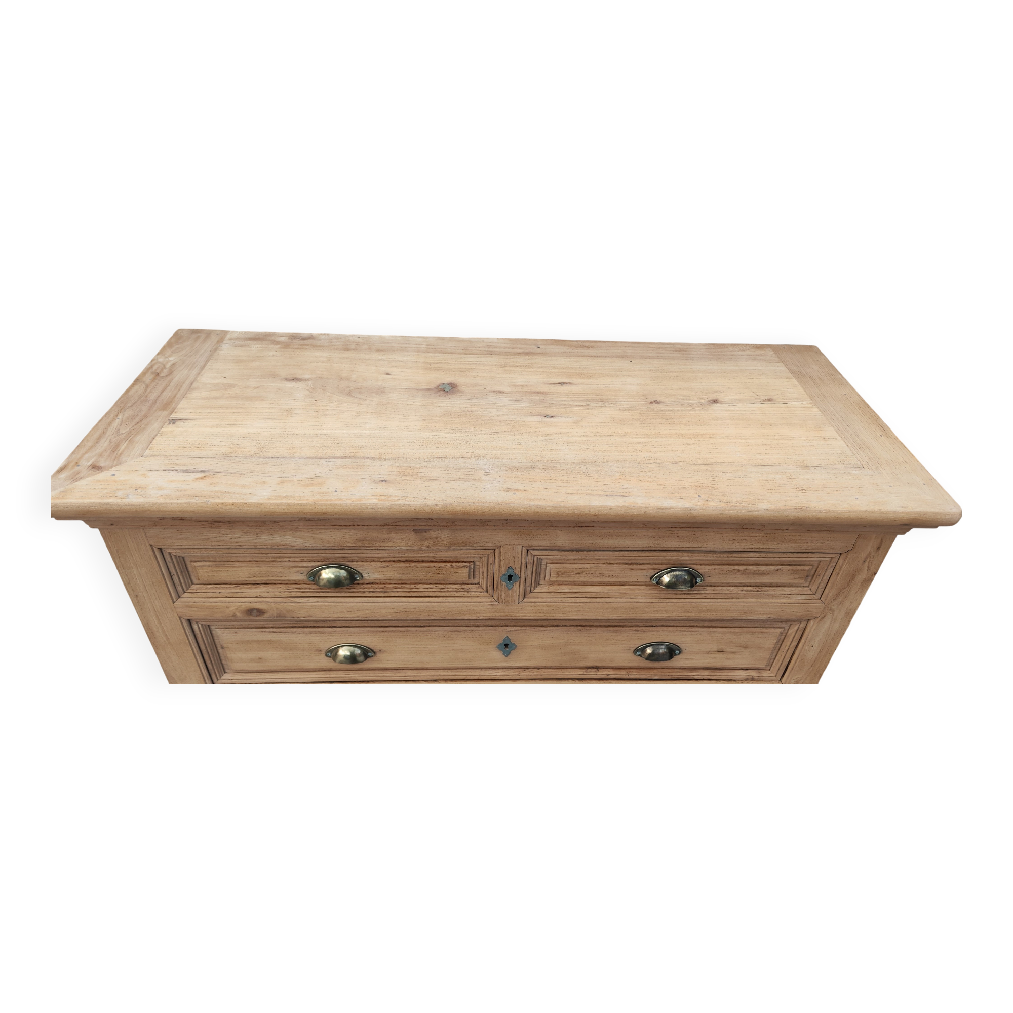 Old large elm chest of drawers with six drawers