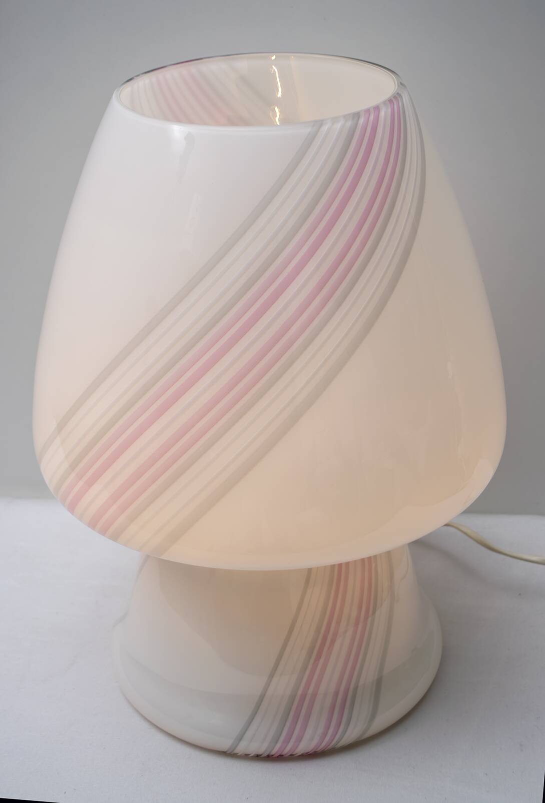 Lampada da tavolo moderna in vetro di Murano, "Incamiciato", 1980