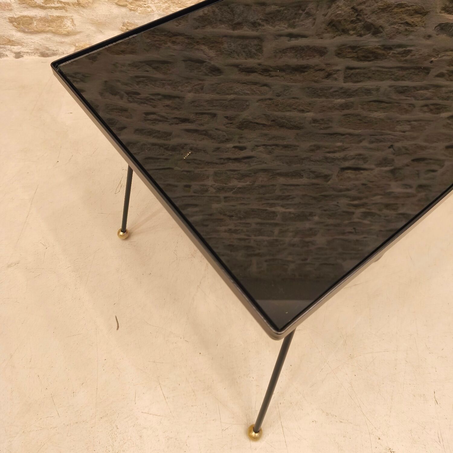Modernist coffee table in metal and glass, 1950.