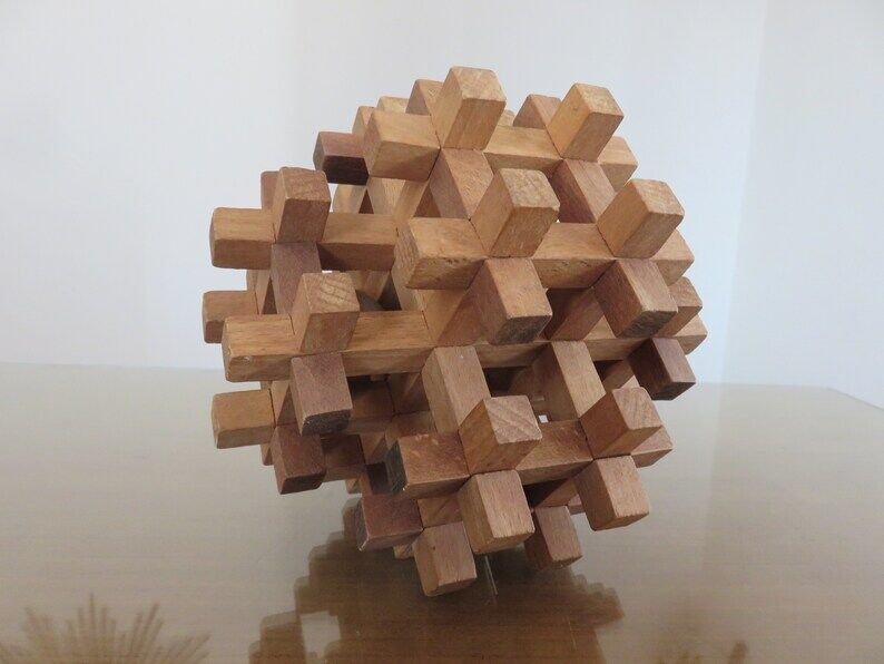 Wooden puzzle, multiboules, gadget from the 70s