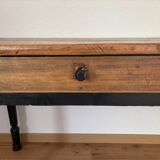 Farm table