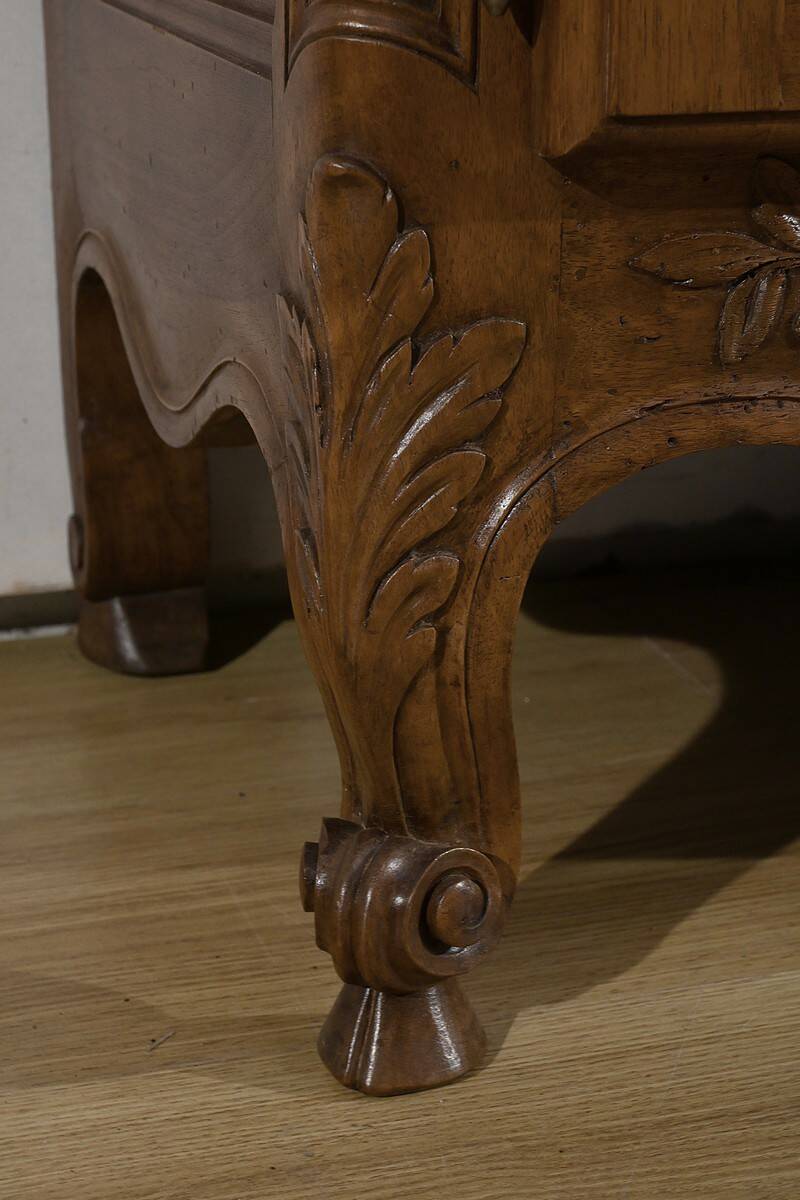Walnut Display Cabinet, Louis XV Style – Late 19th Century