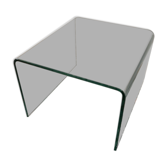 Minimalist glass coffee table