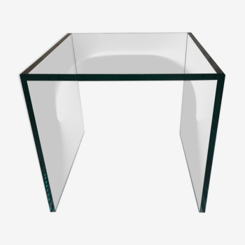 Minimalist glass side table