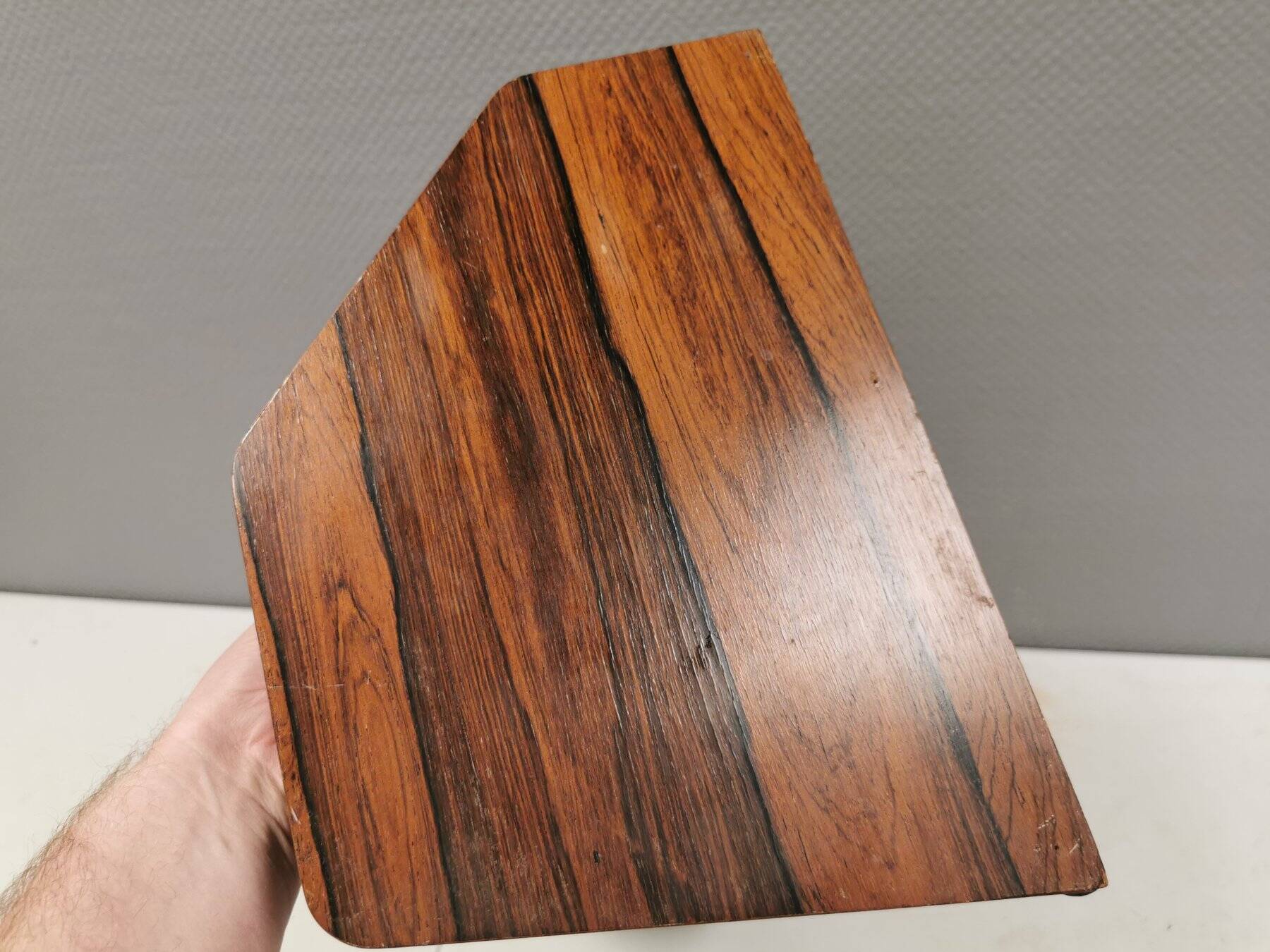 Wall-mounted bedside table in rosewood, Danish 1960-70s.