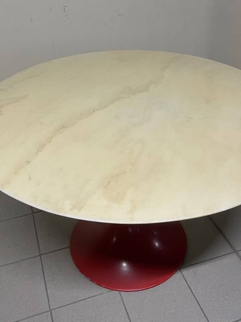 Table à manger en forme de sablier avec base en métal et plateau en marbre, 1960-70