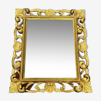 Miroir de table rectangulaire style Baroque, Louis XV/Rocaille. En bois patiné feuille d or. Contours perlés. 34,5 x 39,5 cm