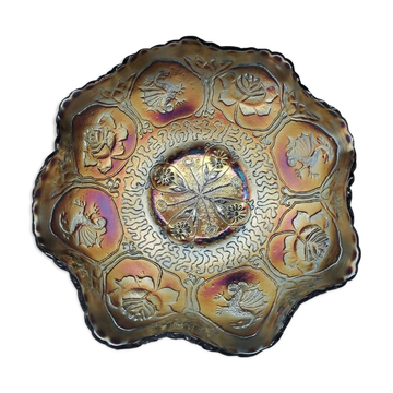 Coupe en verre irisé avec décor de dragon et lotus