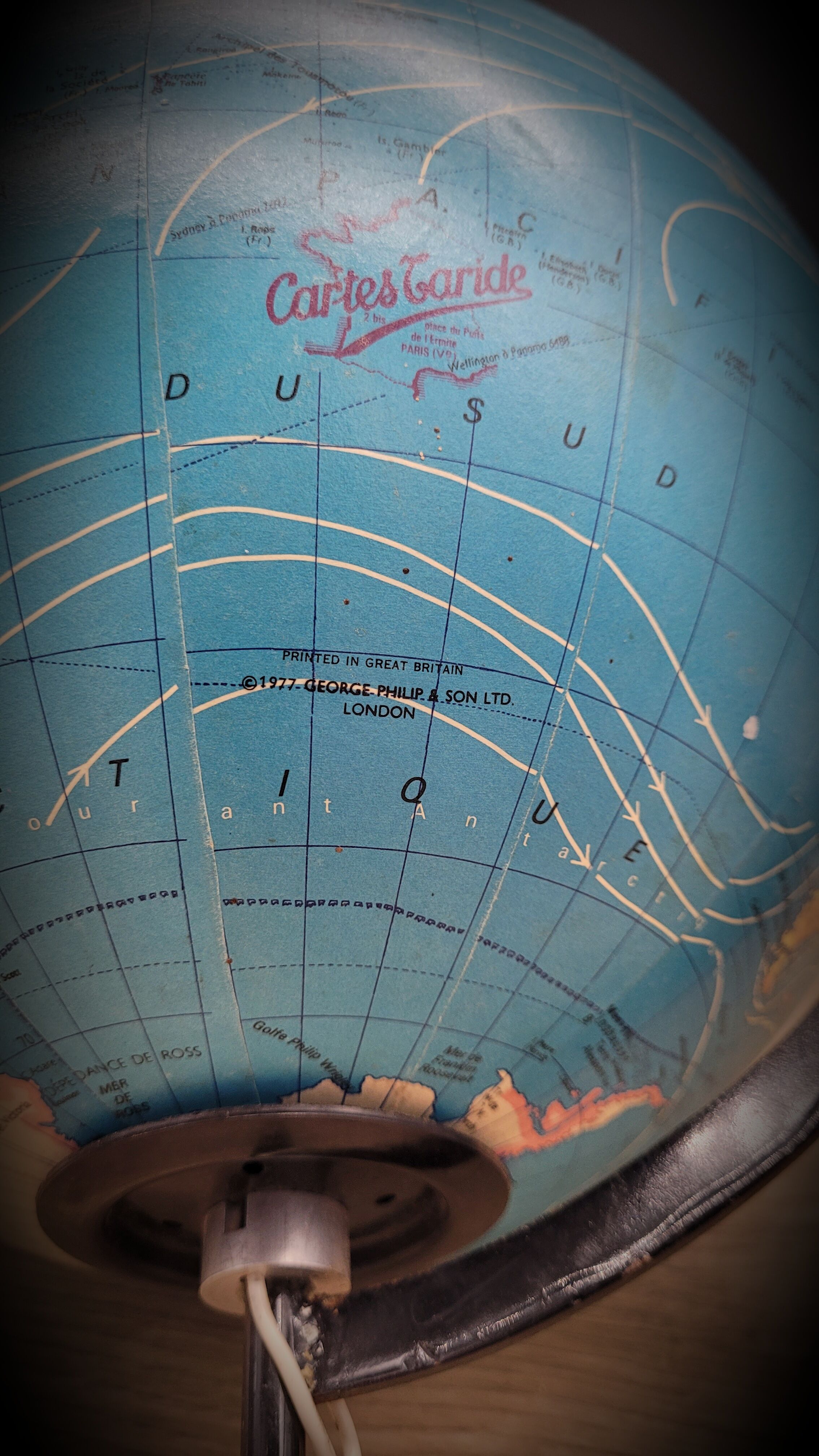 Taride World Map 1977
