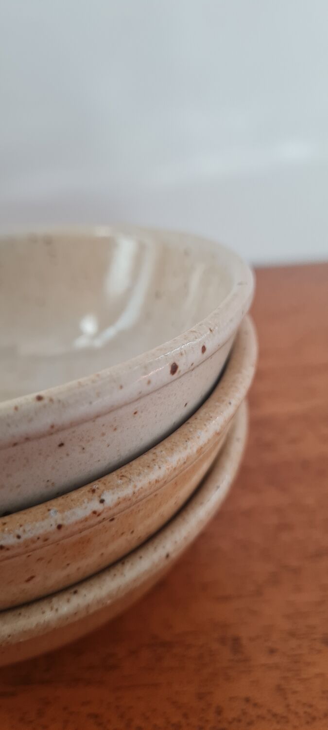 Set of 3 bowls in marsh sandstone