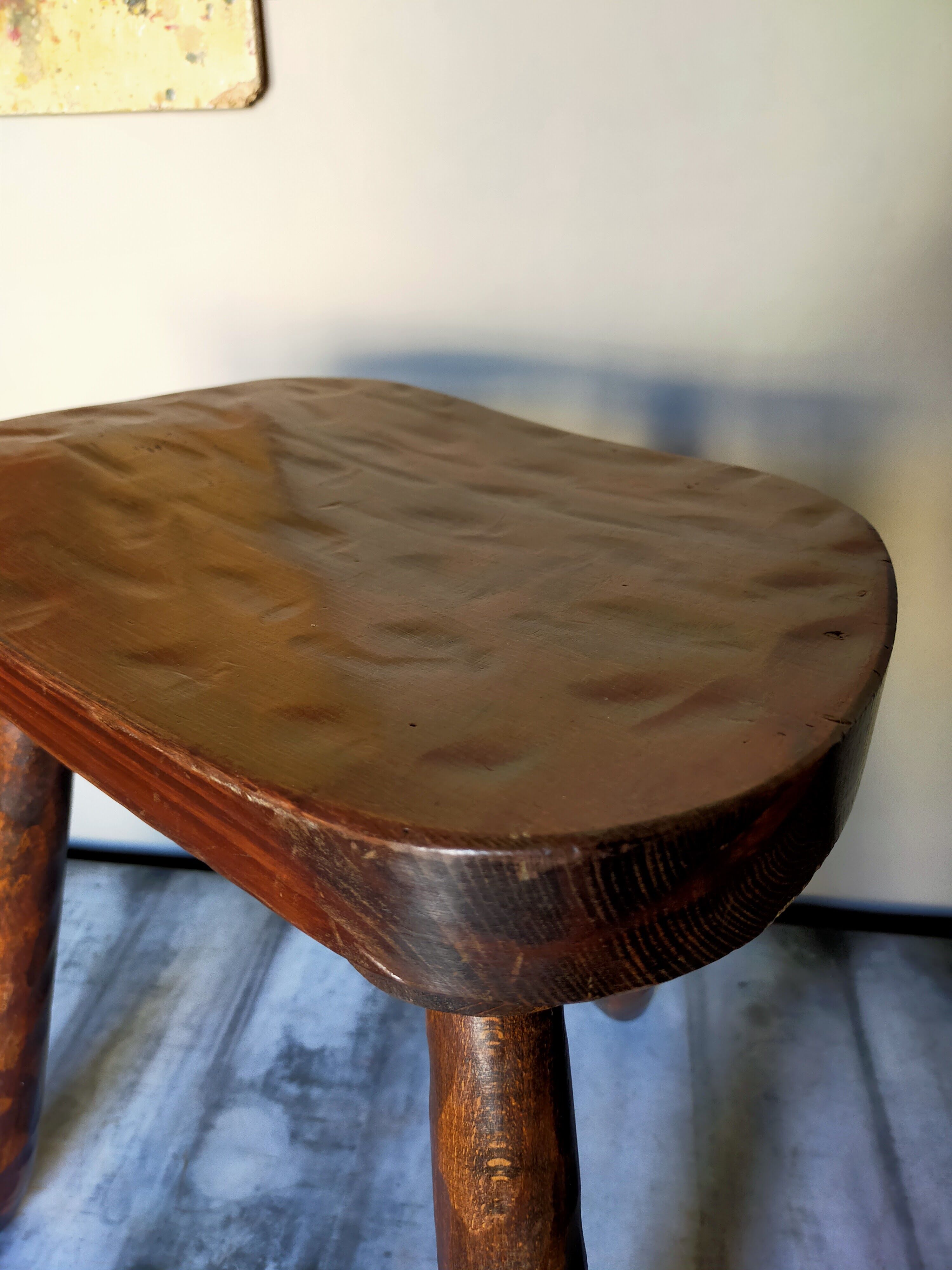 Vintage tripod stool form free feet solid wooden rockets