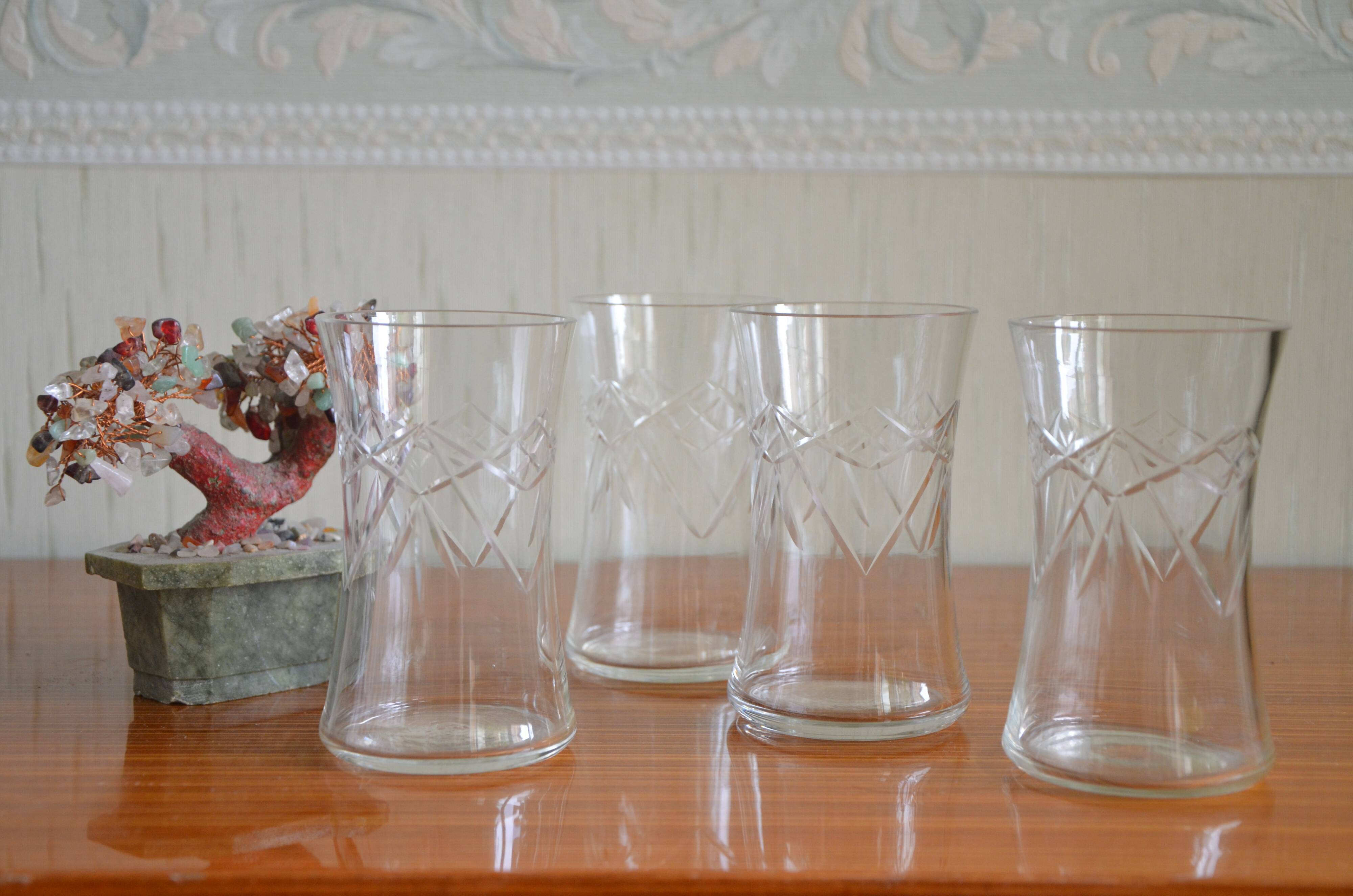Set of 4 Czechoslovakia glasses