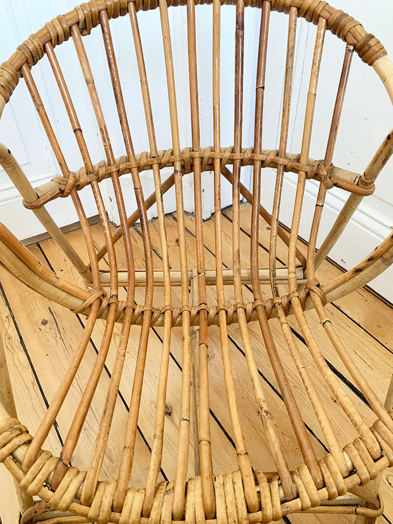 Child chair in rattan