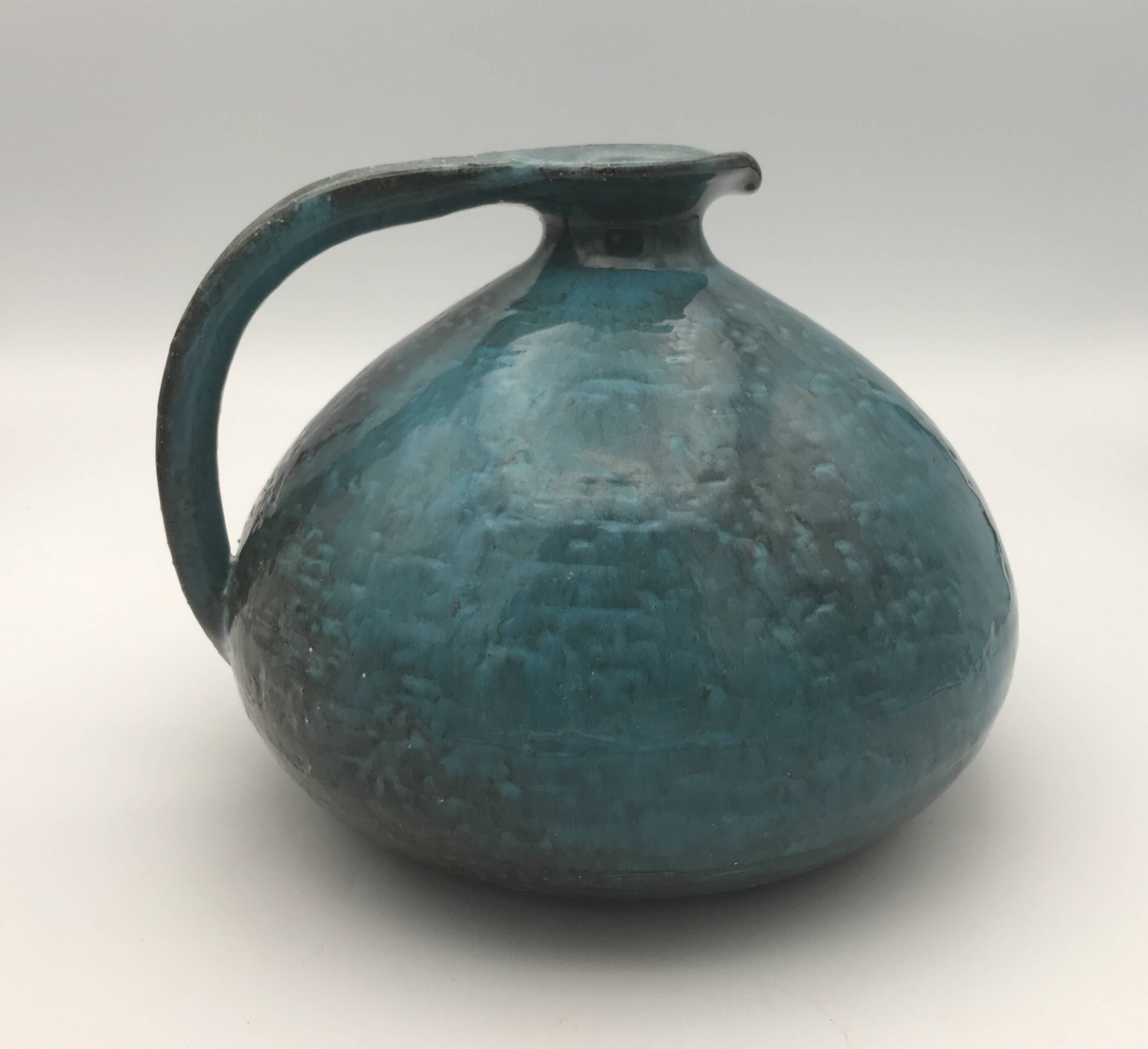 Ball-shaped vase in blue enamelled stoneware by Gérard HOFFMANN