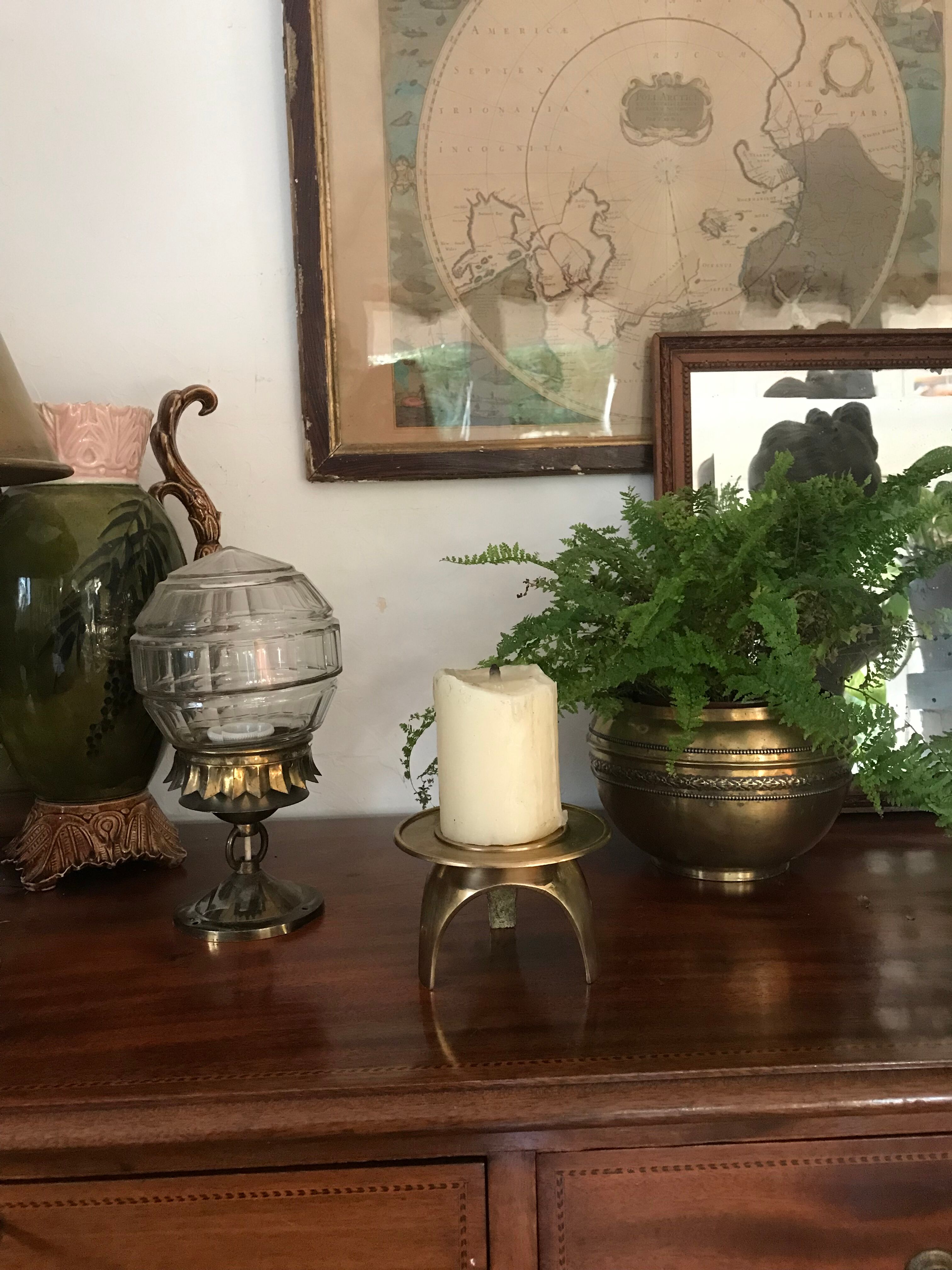 Scandinavian tripod candle holder