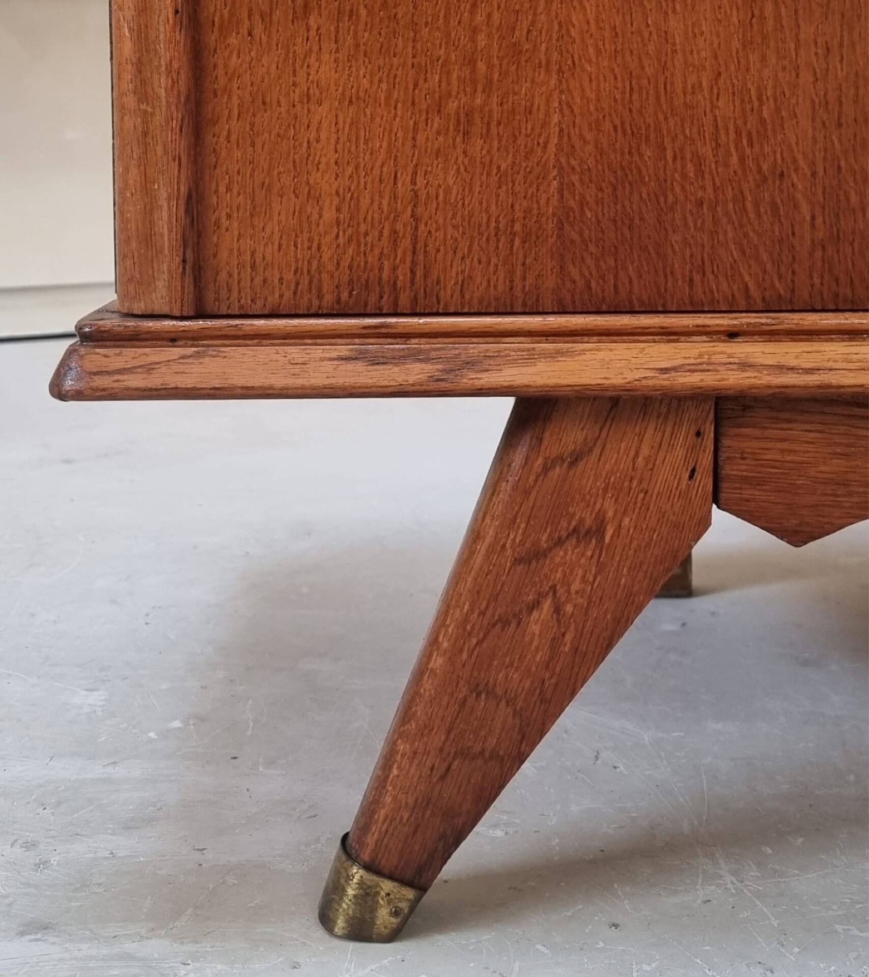 Mid-century lowboard