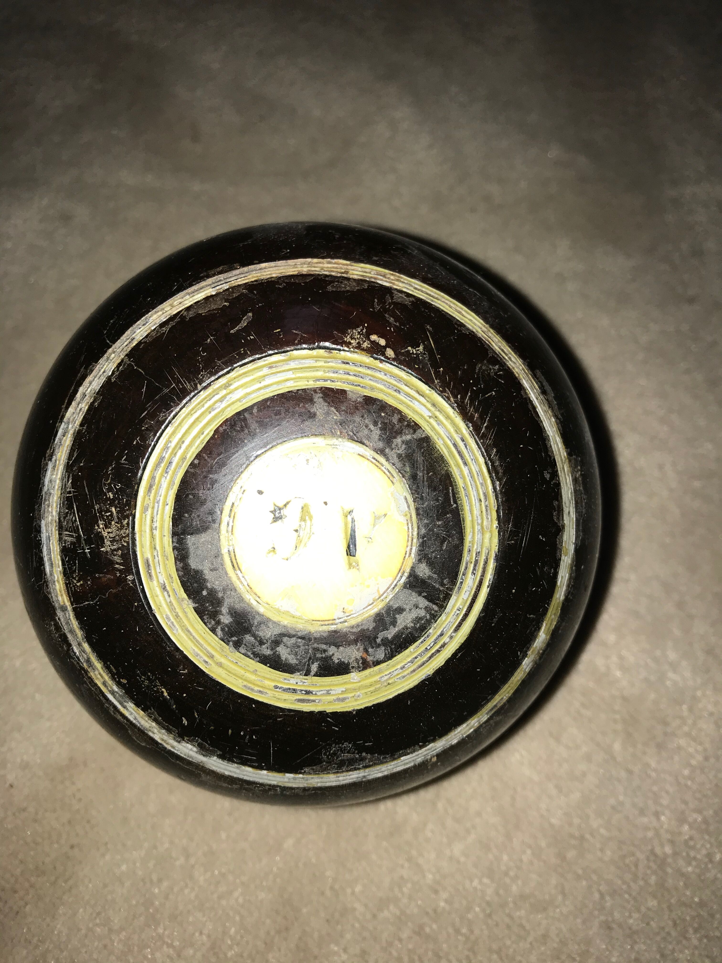 Ancienne boule bowling anglaise