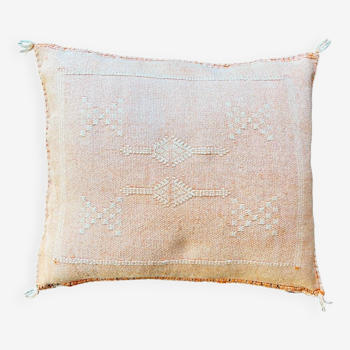 Sabra cushion