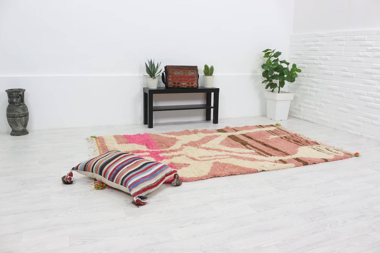 Berber rugs, Moroccan rugs and crafts 220 x 130 cm