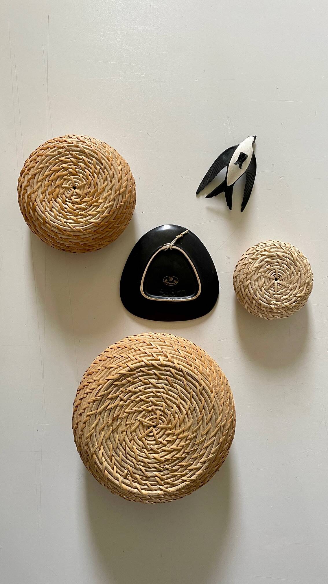 Decoration Vintage stackable baskets