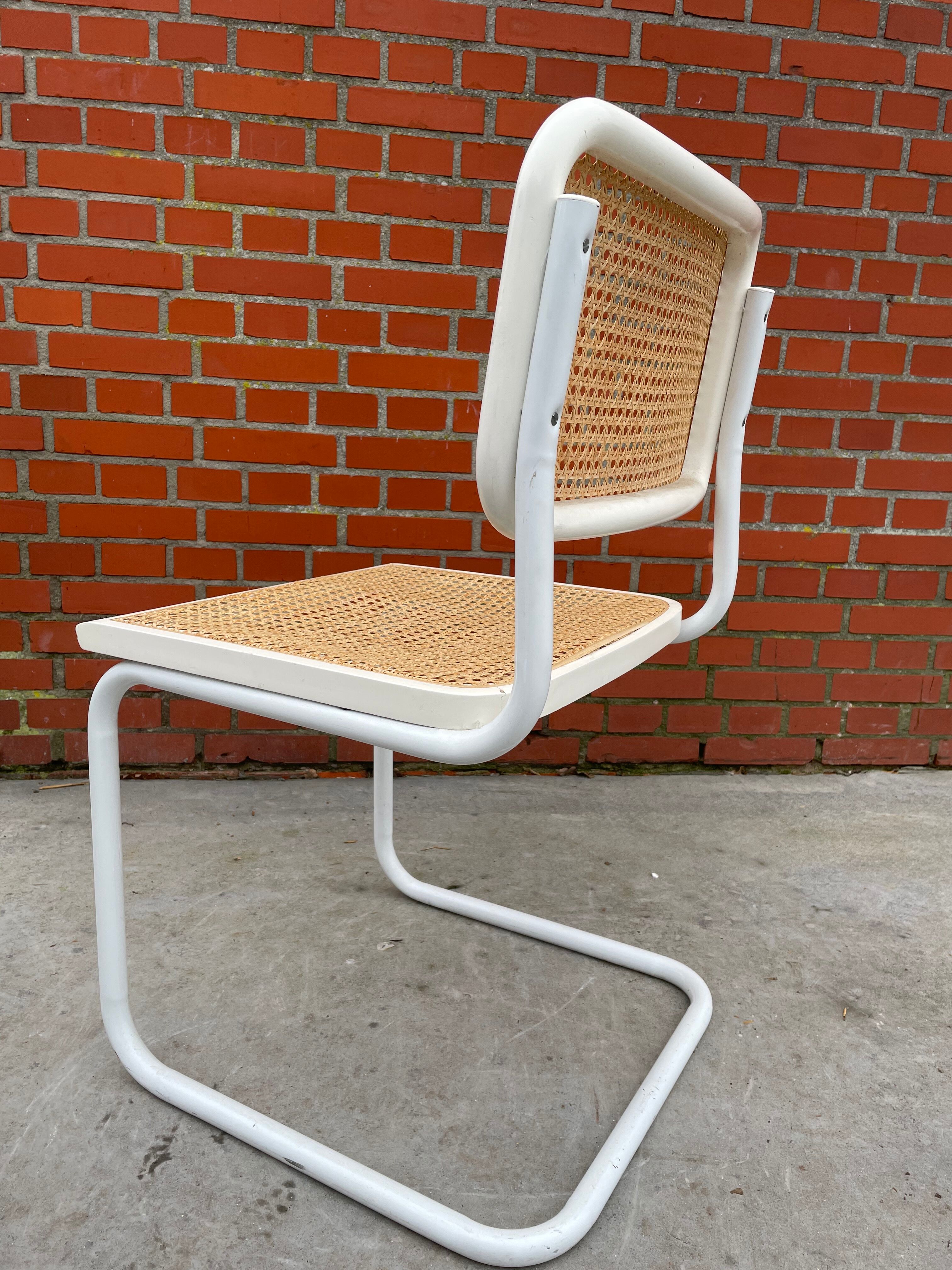 Cesca design chair b32 model white