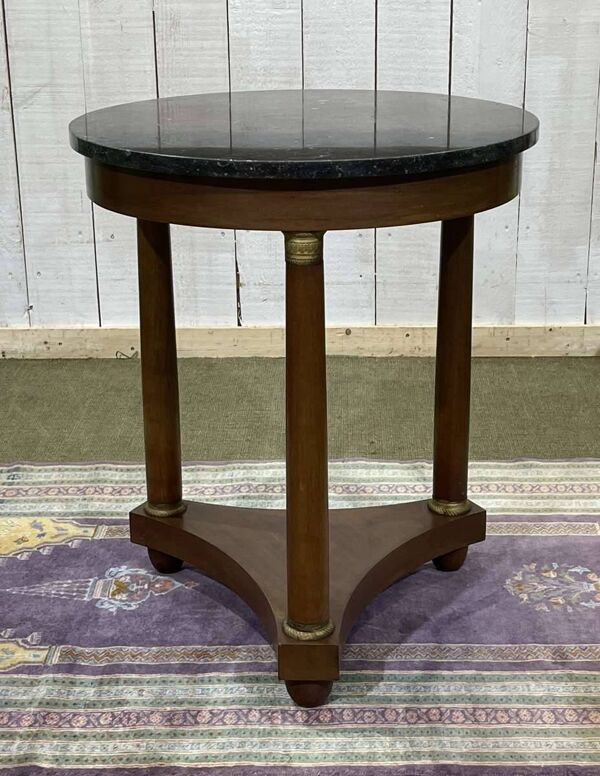 Guéridon Empire des années 1950 en acajou et marbre noir