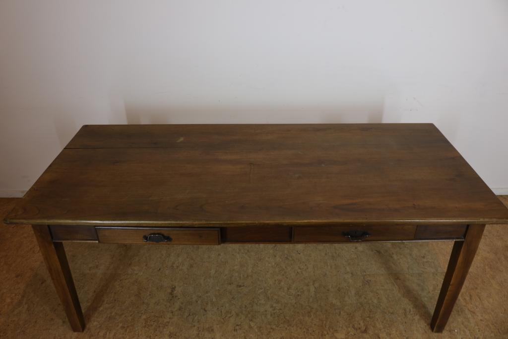 Table en bois antique avec 4 tiroirs