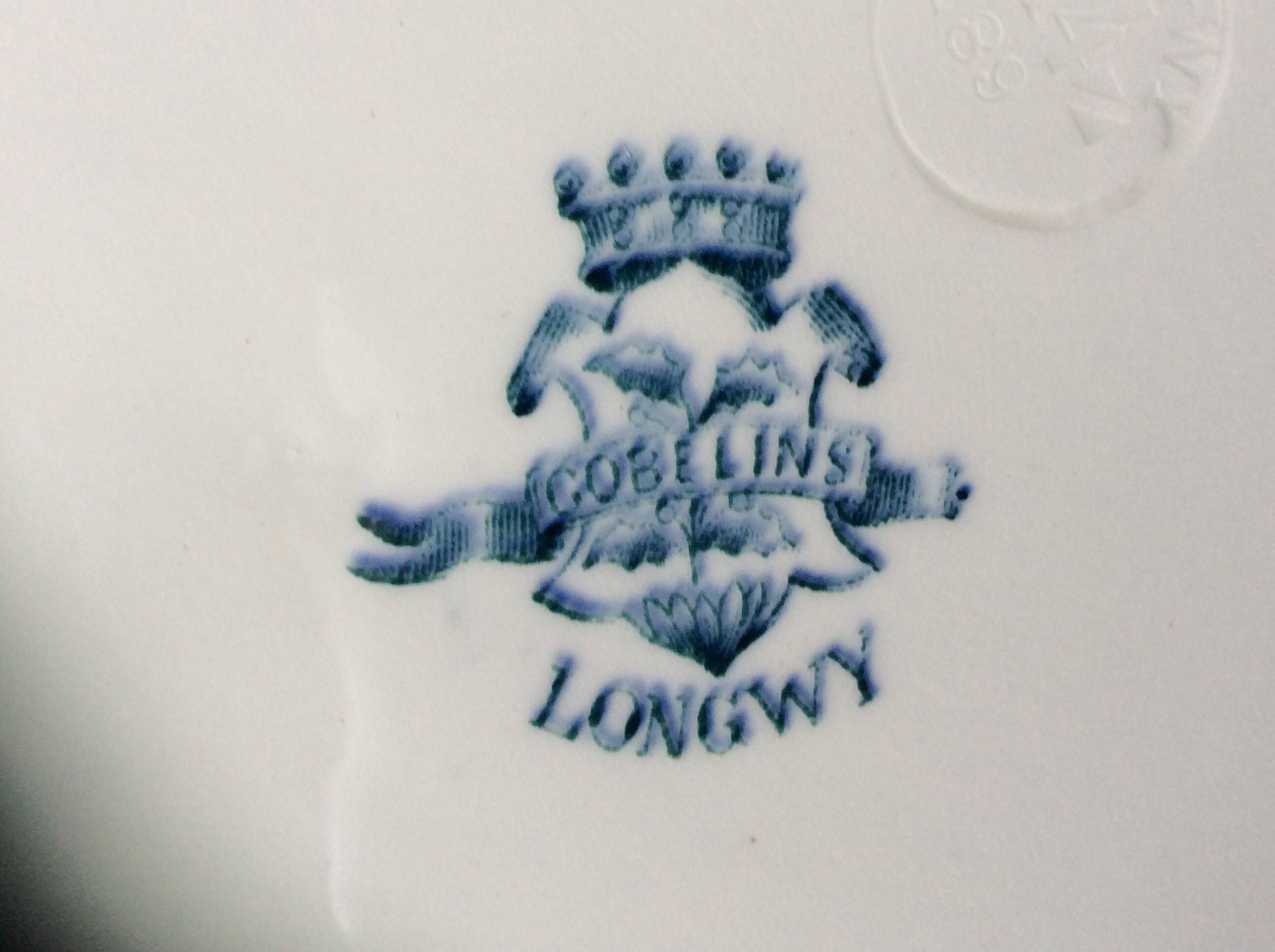 5 small Longwy plates, Gobelins model, late 19th century