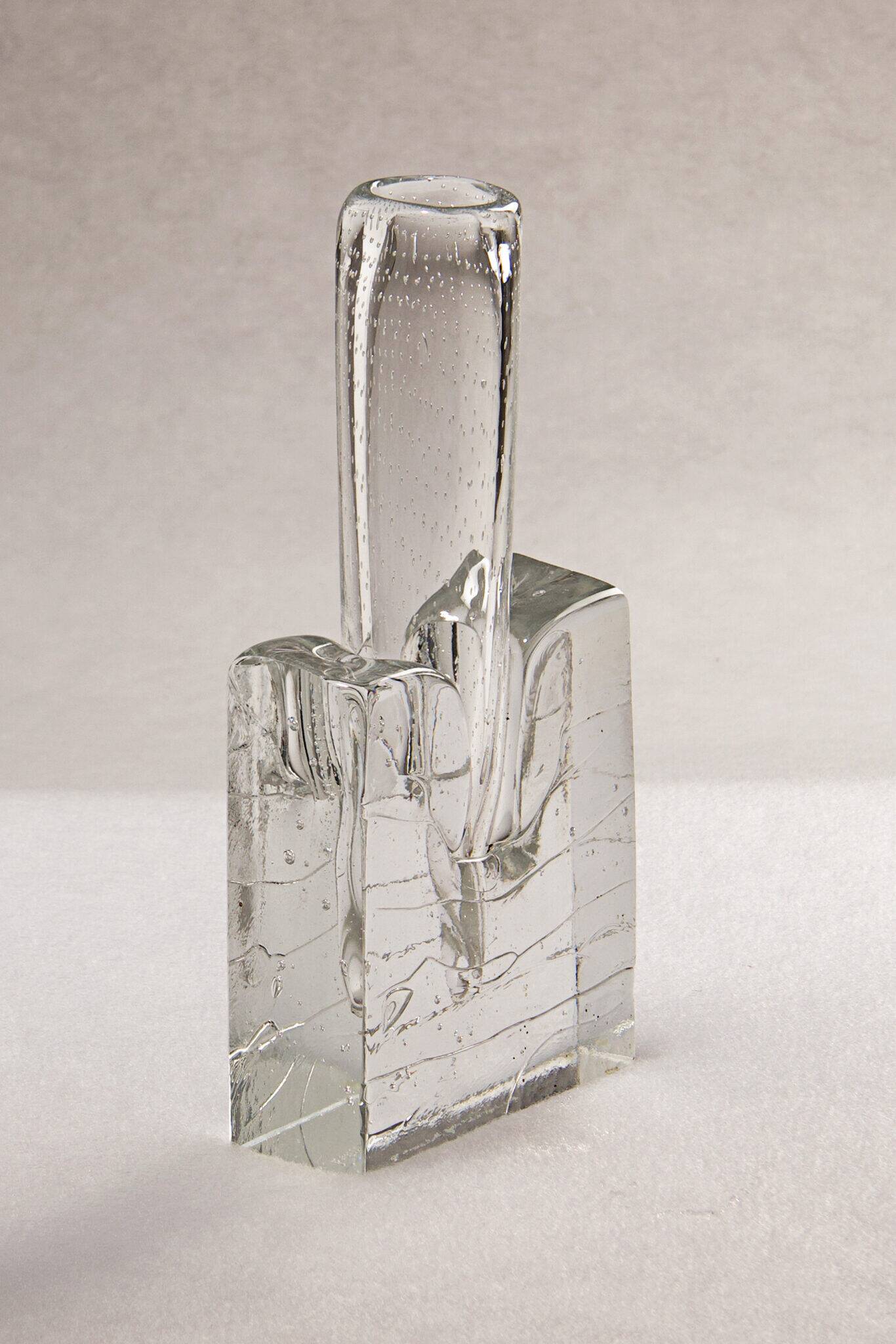 'L'ultimatum' vase in glass