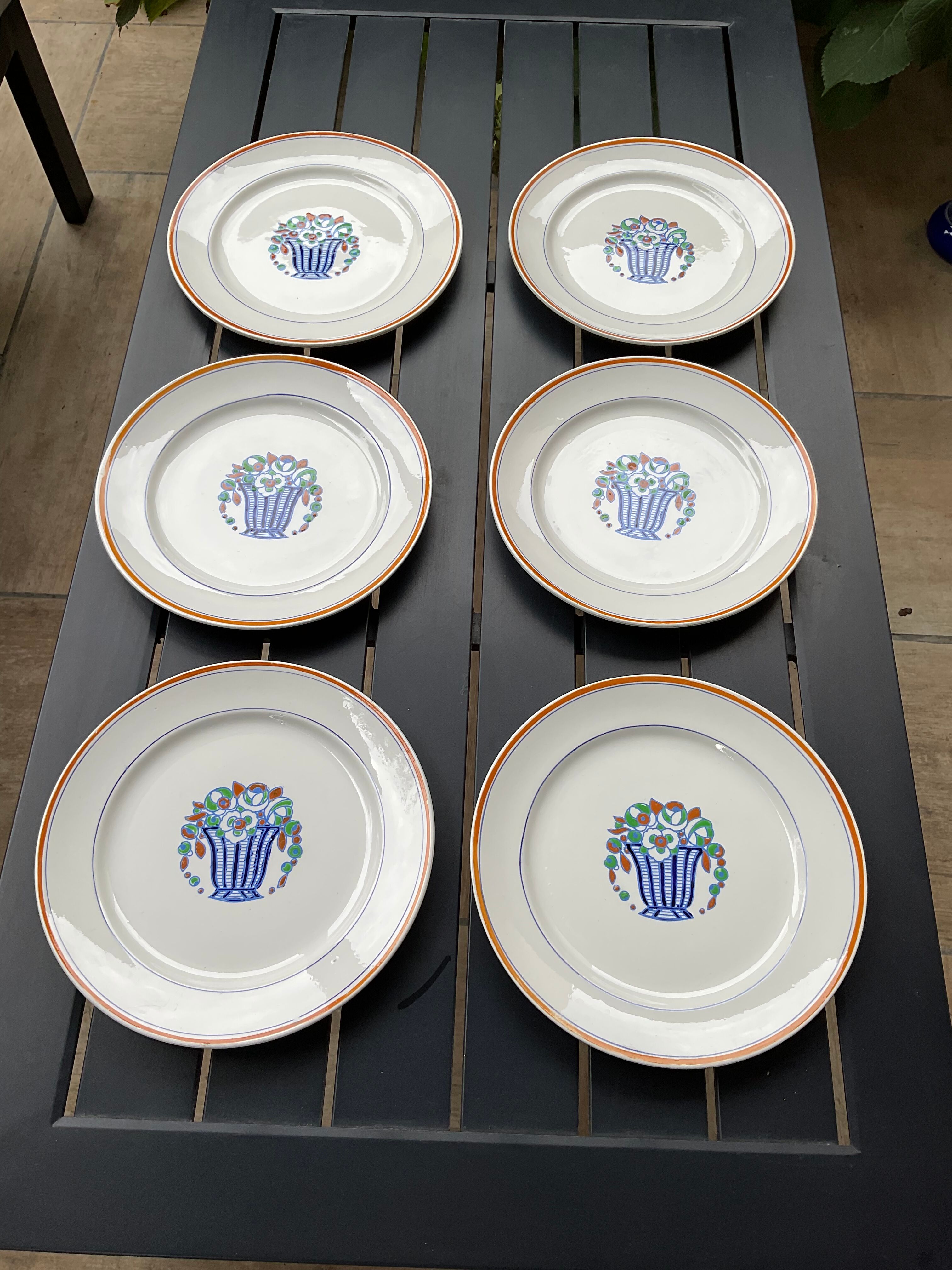 6 dessert plates, model 1930, boch la louvière