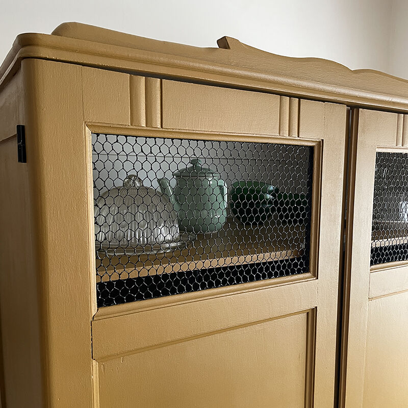 Vintage Parisian wardrobe