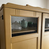 Vintage Parisian wardrobe