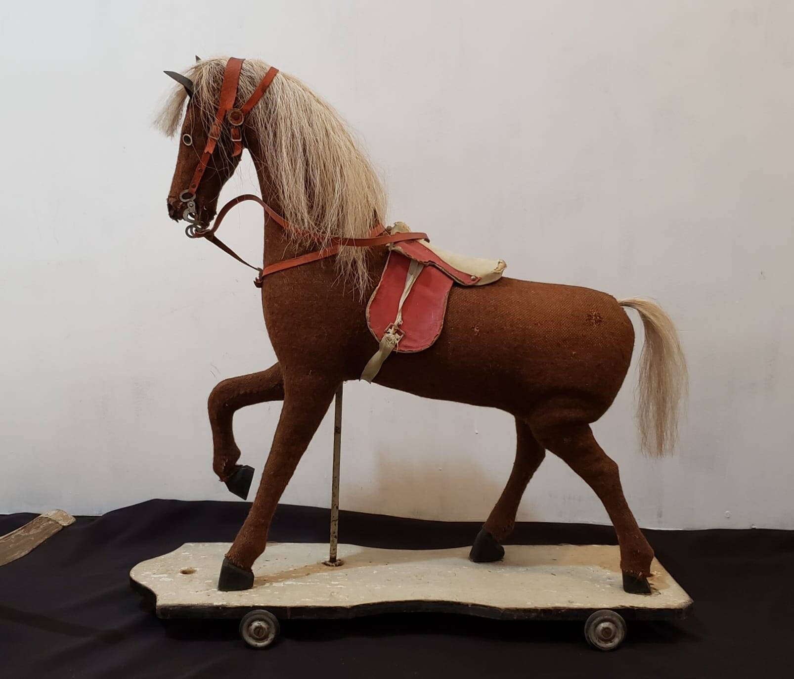 Rocking horse made of wood, fabric and natural horsehair, 1940-1950